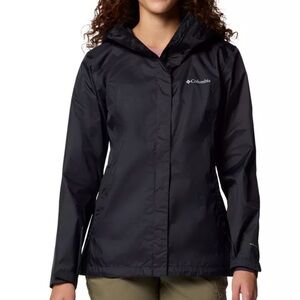 Columbia Omni Tech Women's Black weatherproof Jacket